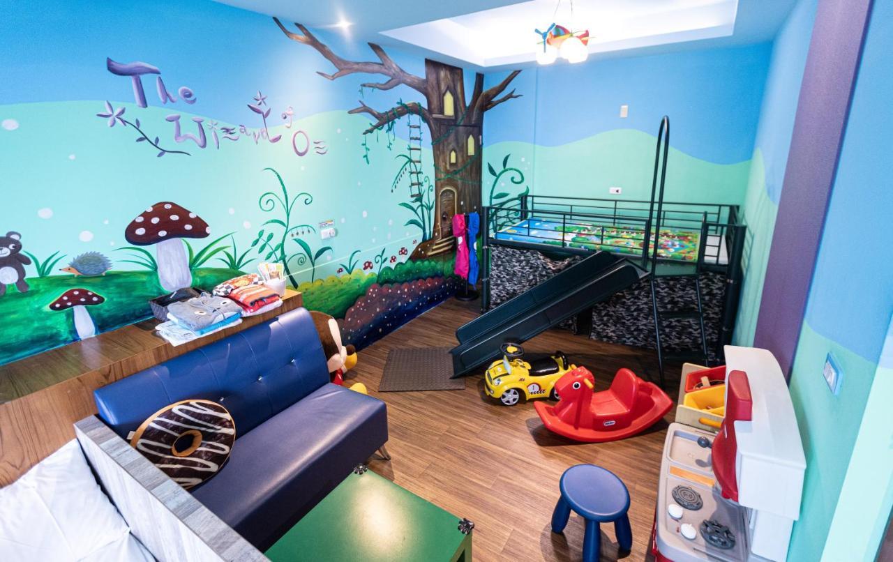 Fun Kids B&B Kota Hualien Bagian luar foto