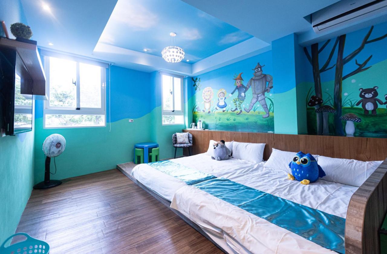 Fun Kids B&B Kota Hualien Bagian luar foto