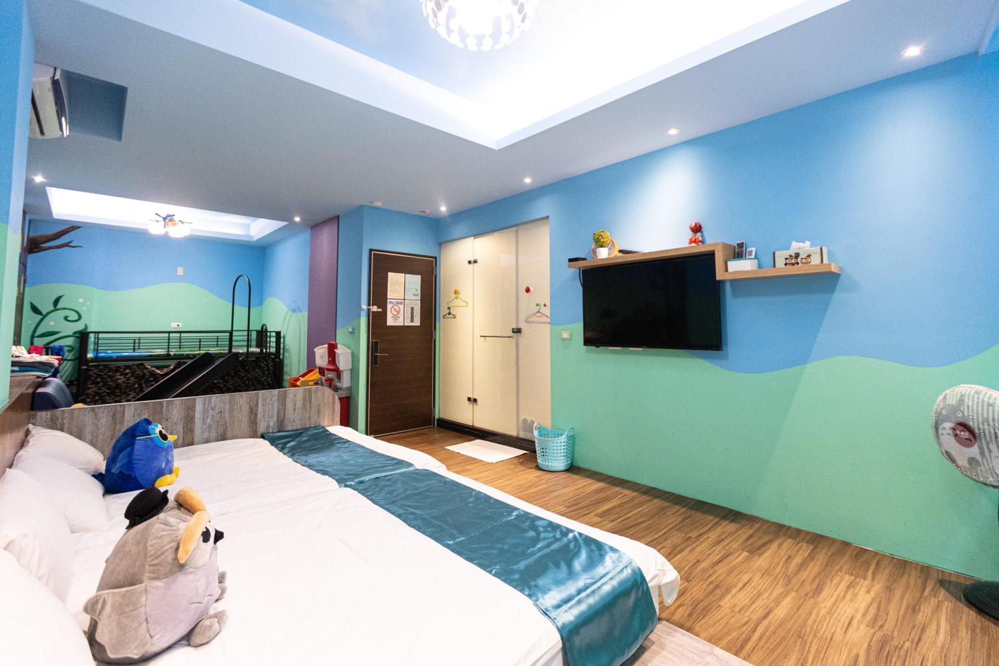 Fun Kids B&B Kota Hualien Bagian luar foto