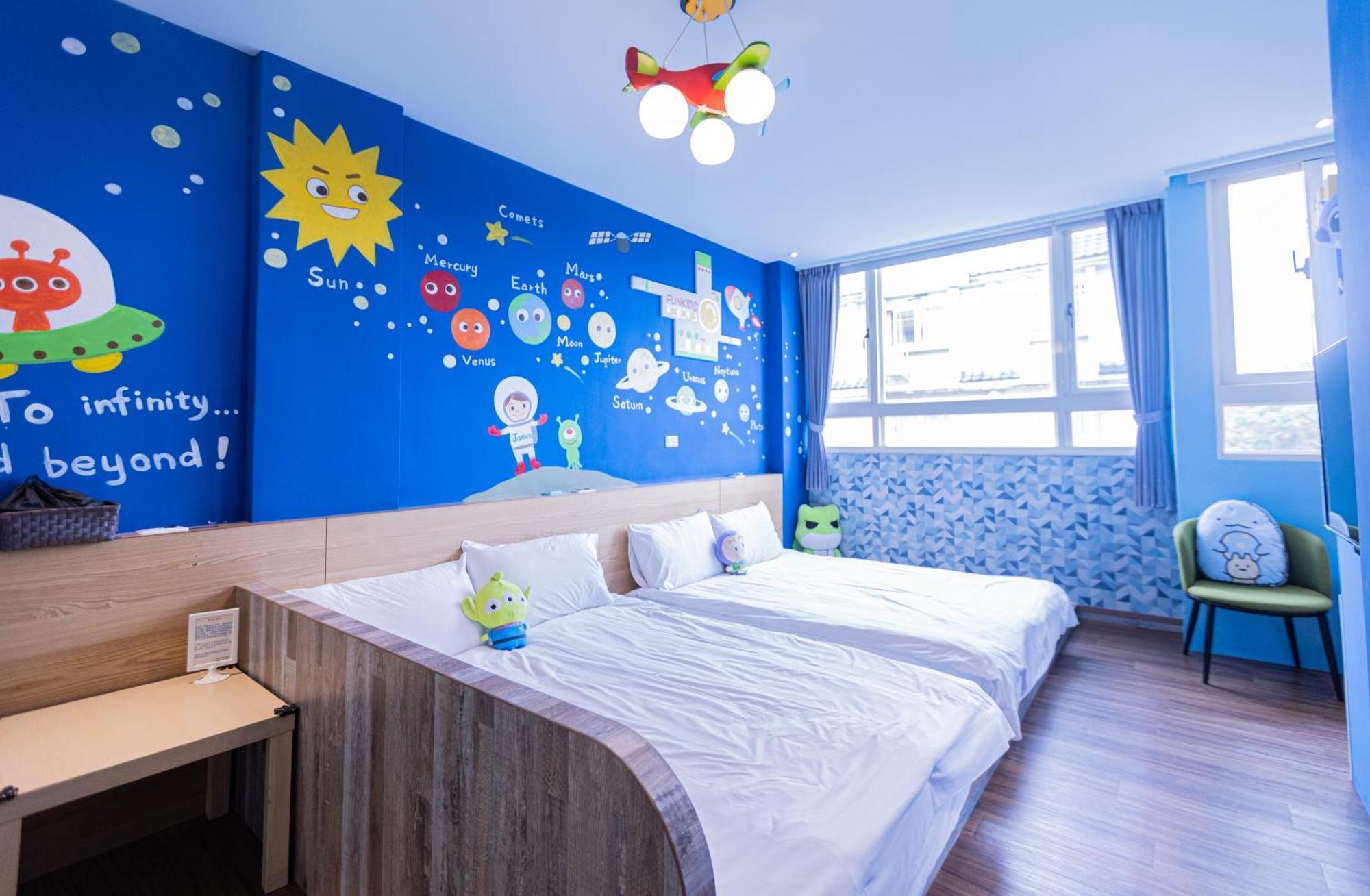 Fun Kids B&B Kota Hualien Bagian luar foto